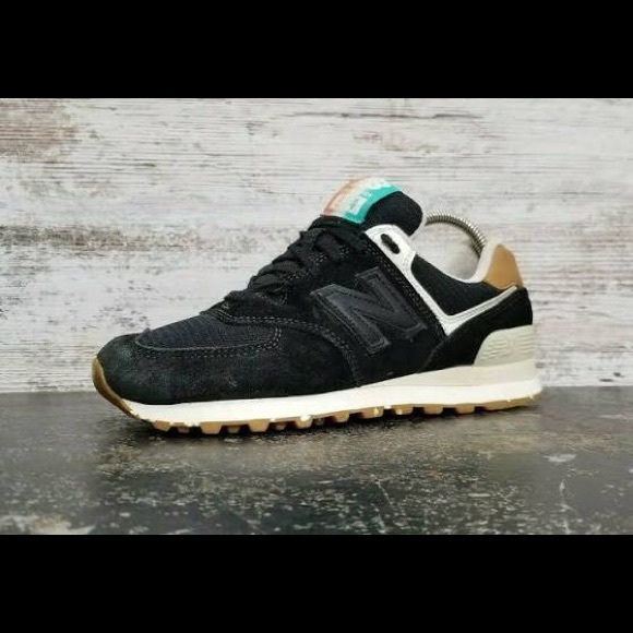 new balance gum sole womens